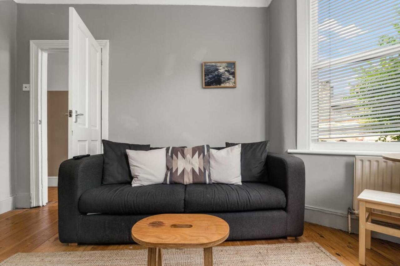 Guestready - A Beautiful With Garden *