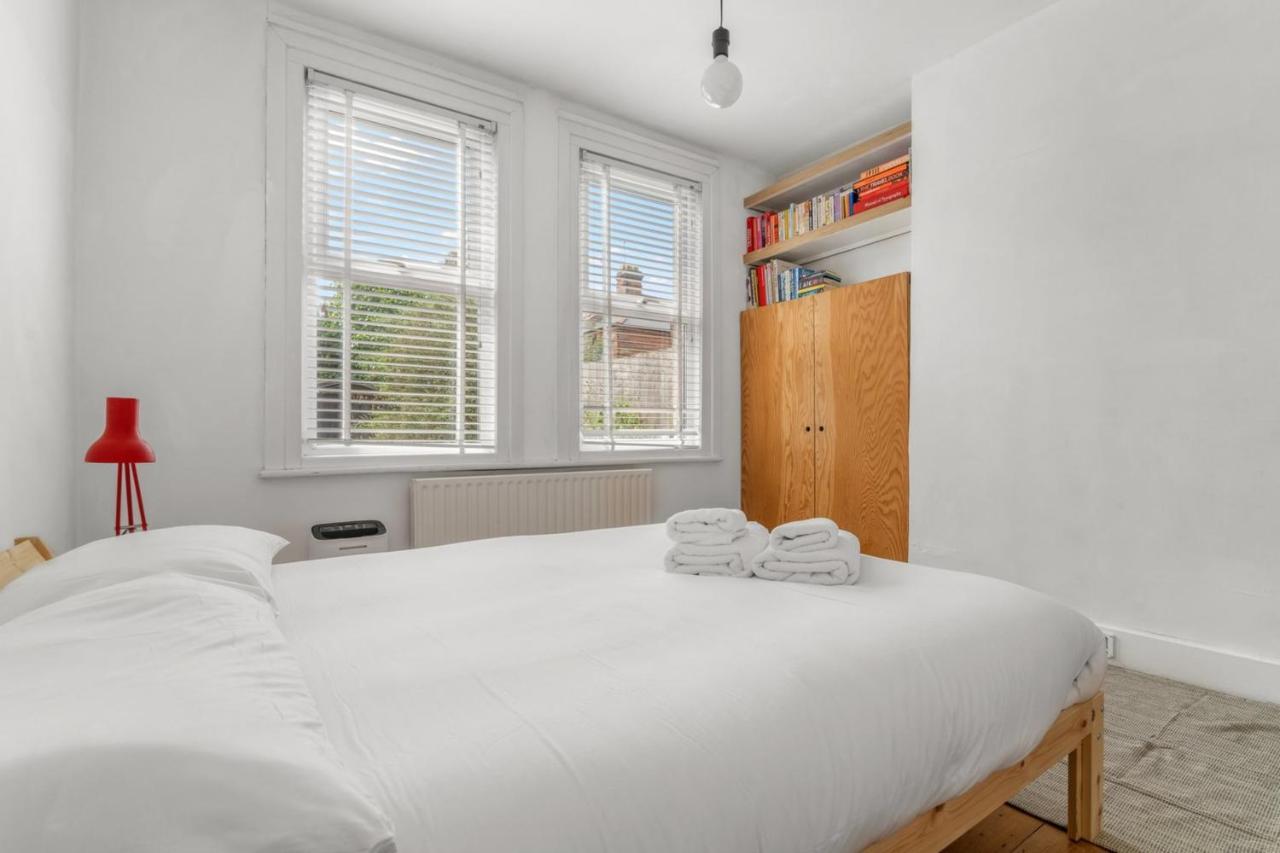 Apartment Guestready - A Beautiful With Garden *